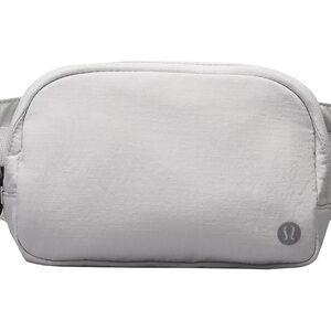 lululemon Everywhere Belt Bag Ripstop Light Gray